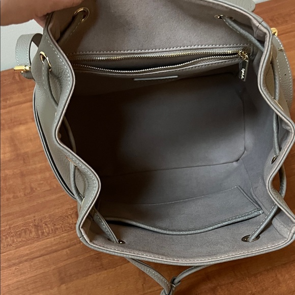 DUYP Luxury Backpack Leather Taupe - Picture 9 of 13